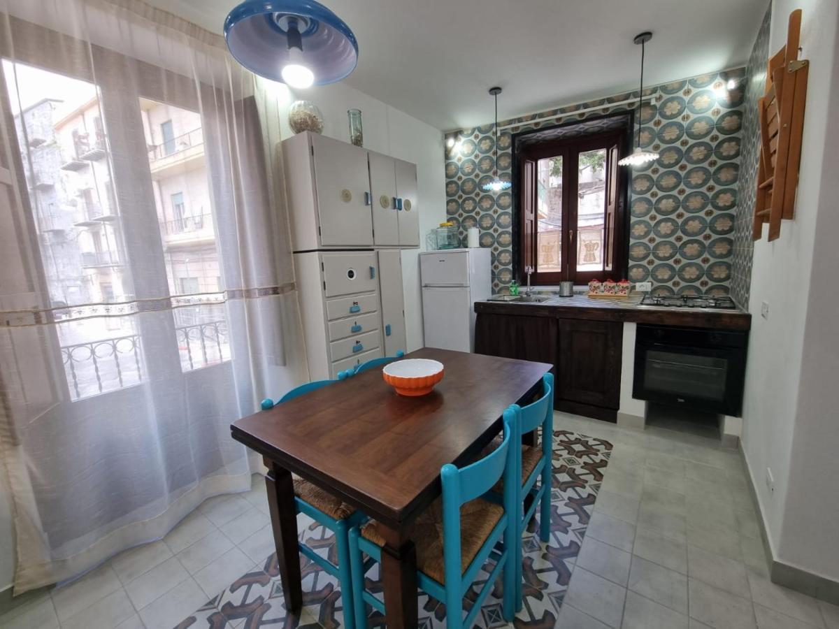 Casa Viotti Le Fuoriserie باليرمو المظهر الخارجي الصورة